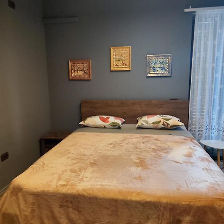 The Best Guesthouse In Тирана Экстерьер фото